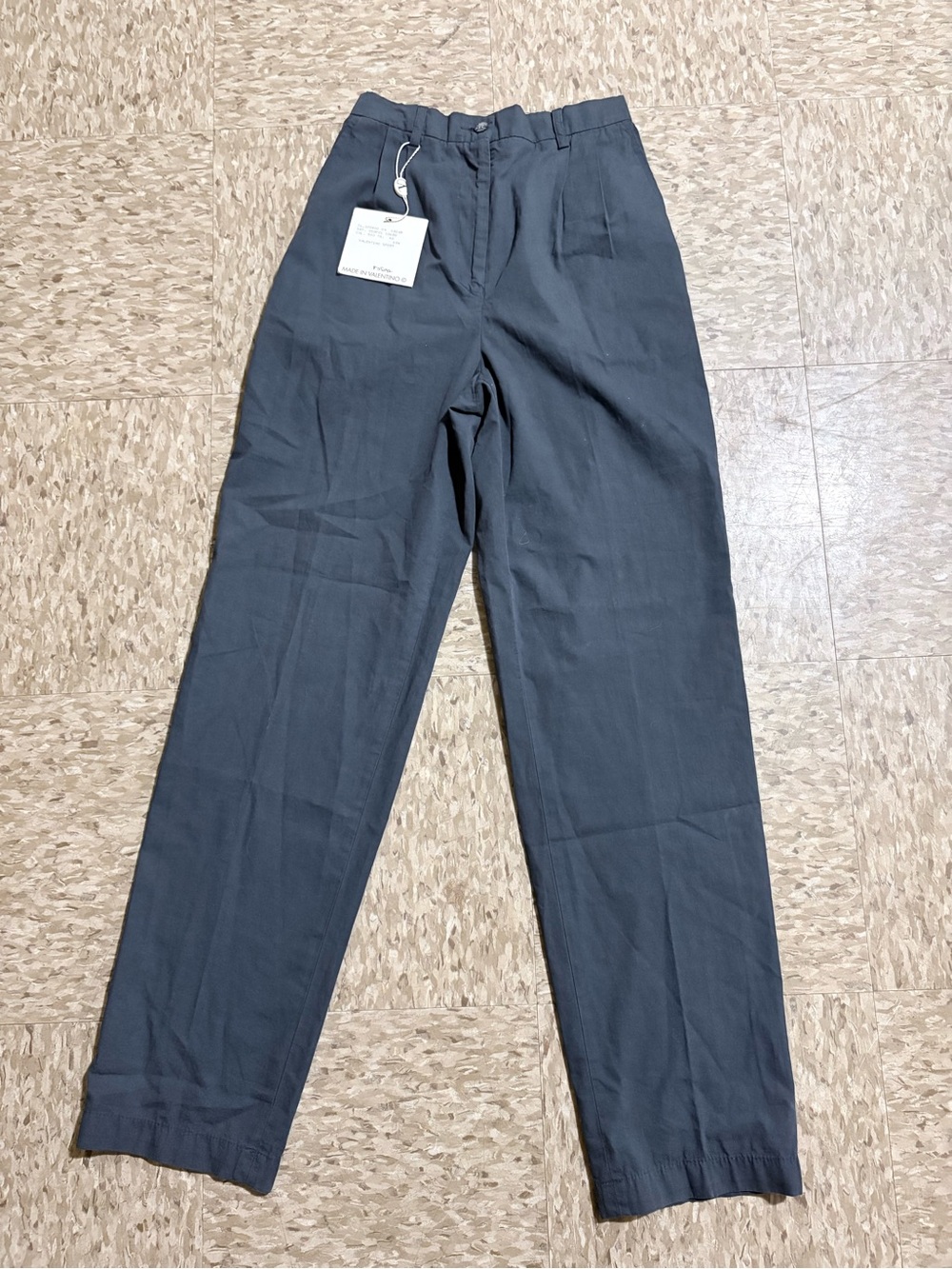 Vintage Valentino Sport
Dark Gray Straight Leg Trousers